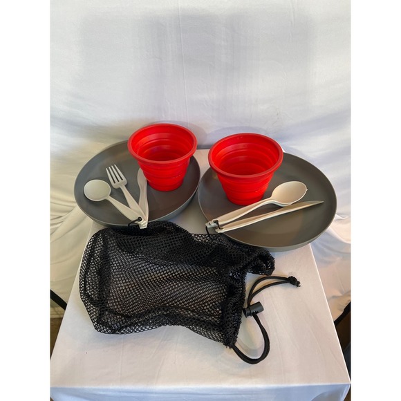 Outdoor Camping Ozark Trail 11 Piece Silicone Camping Meal Travel Kit - Picture 2 of 6